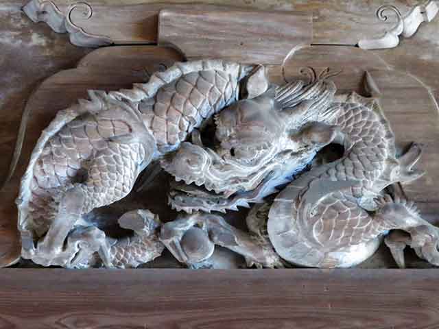 閼伽井屋の龍